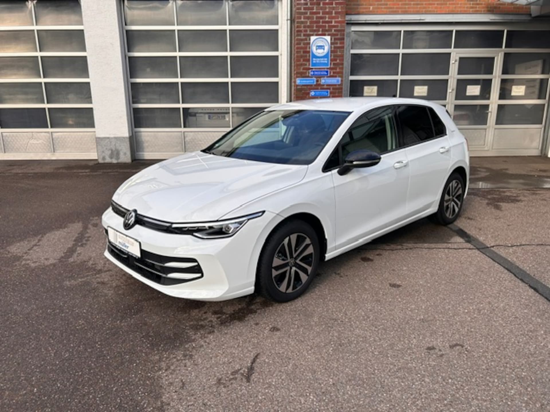 Volkswagen Golf Life