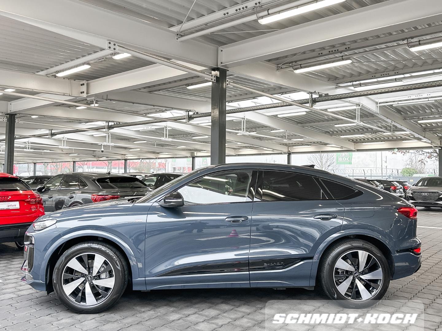 Bild über Audi Q6 Sportback e-tron e-tron performance - für weitere Informationen kontaktieren Sie den Audi Partner