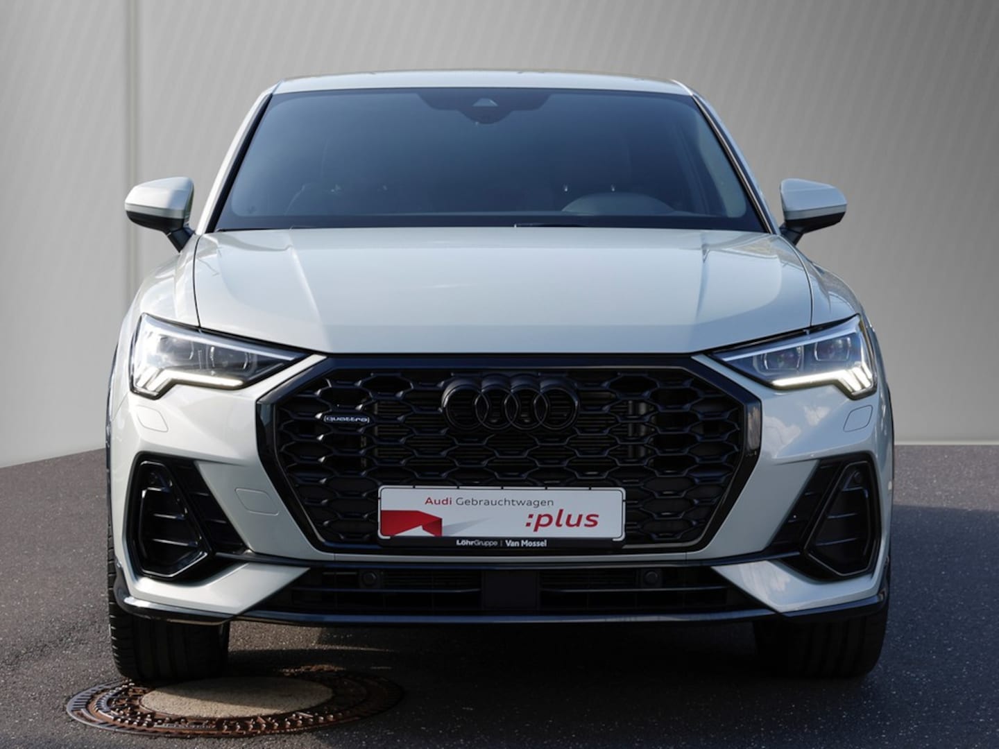 Bild über Audi Q3 Sportback S line 40 TDI quattro S tronic - für weitere Informationen kontaktieren Sie den Audi Partner
