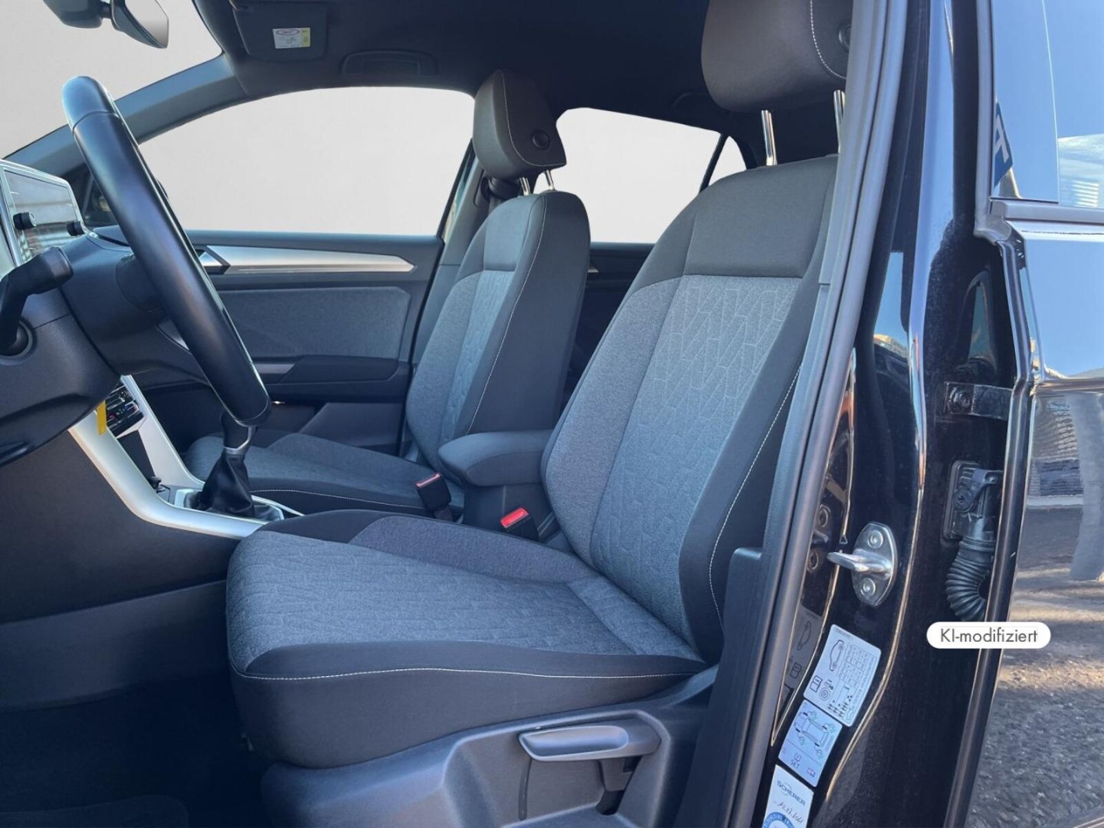 Volkswagen T-Roc – Bild 13
