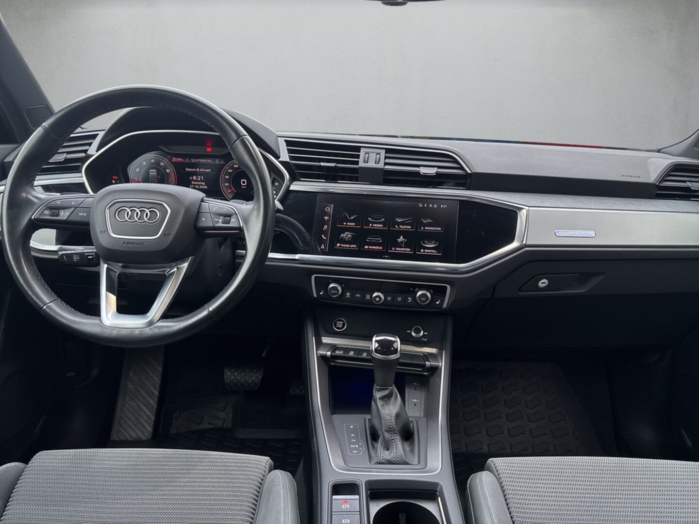 Bild über Audi Q3 S line 40 TFSI quattro S tronic - für weitere Informationen kontaktieren Sie den Audi Partner