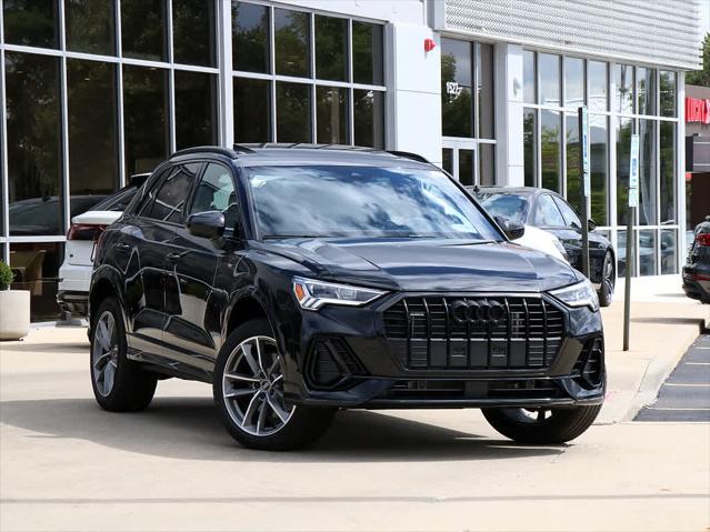 2025 AUDI Q3 - Image 2