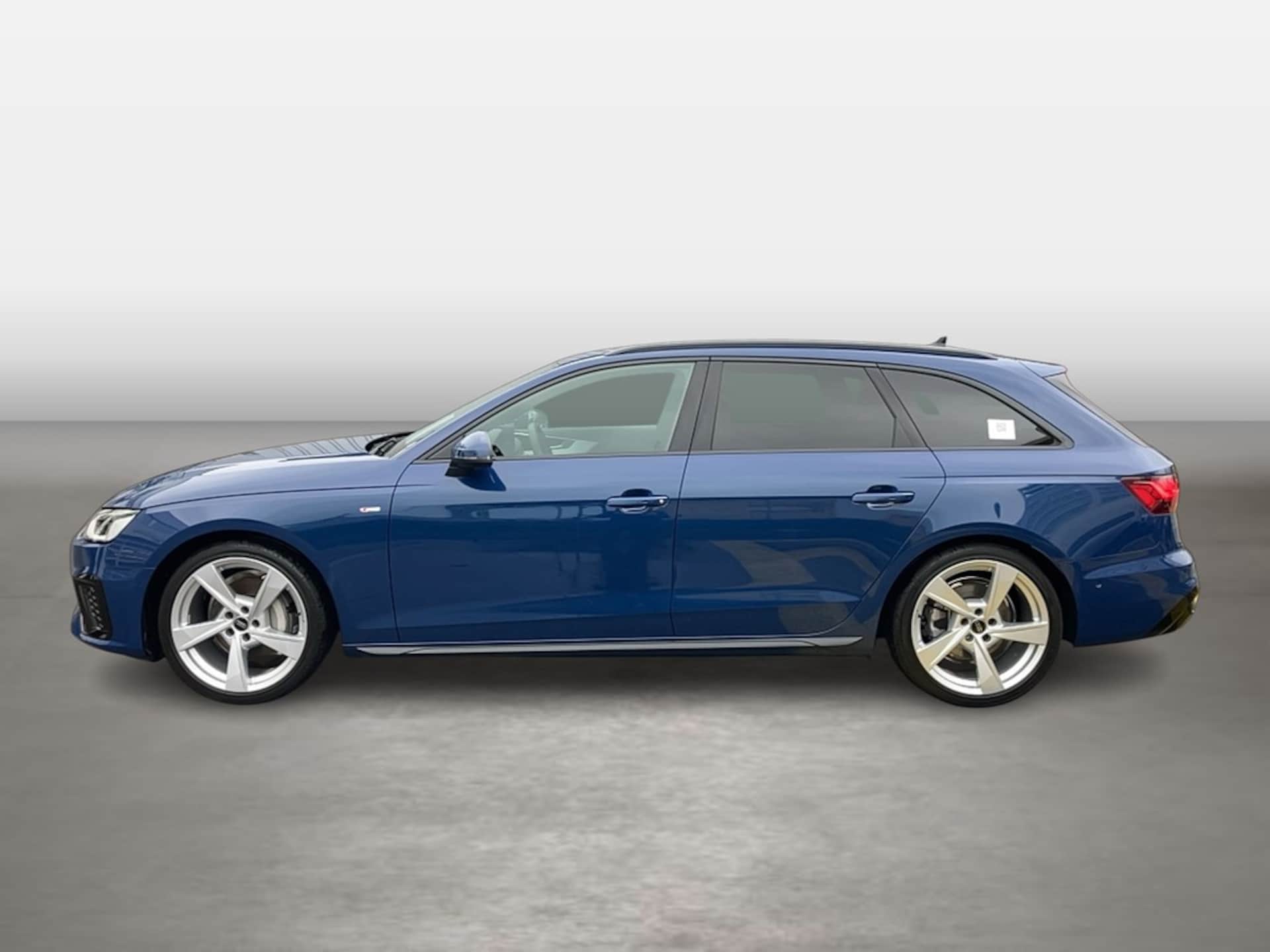 Audi A4 Avant S line