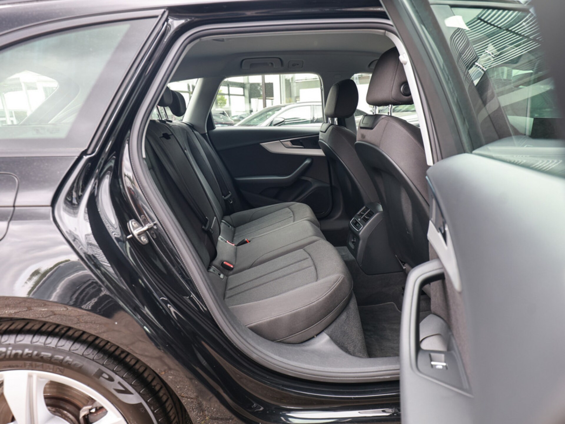 Audi A4 Avant Advanced