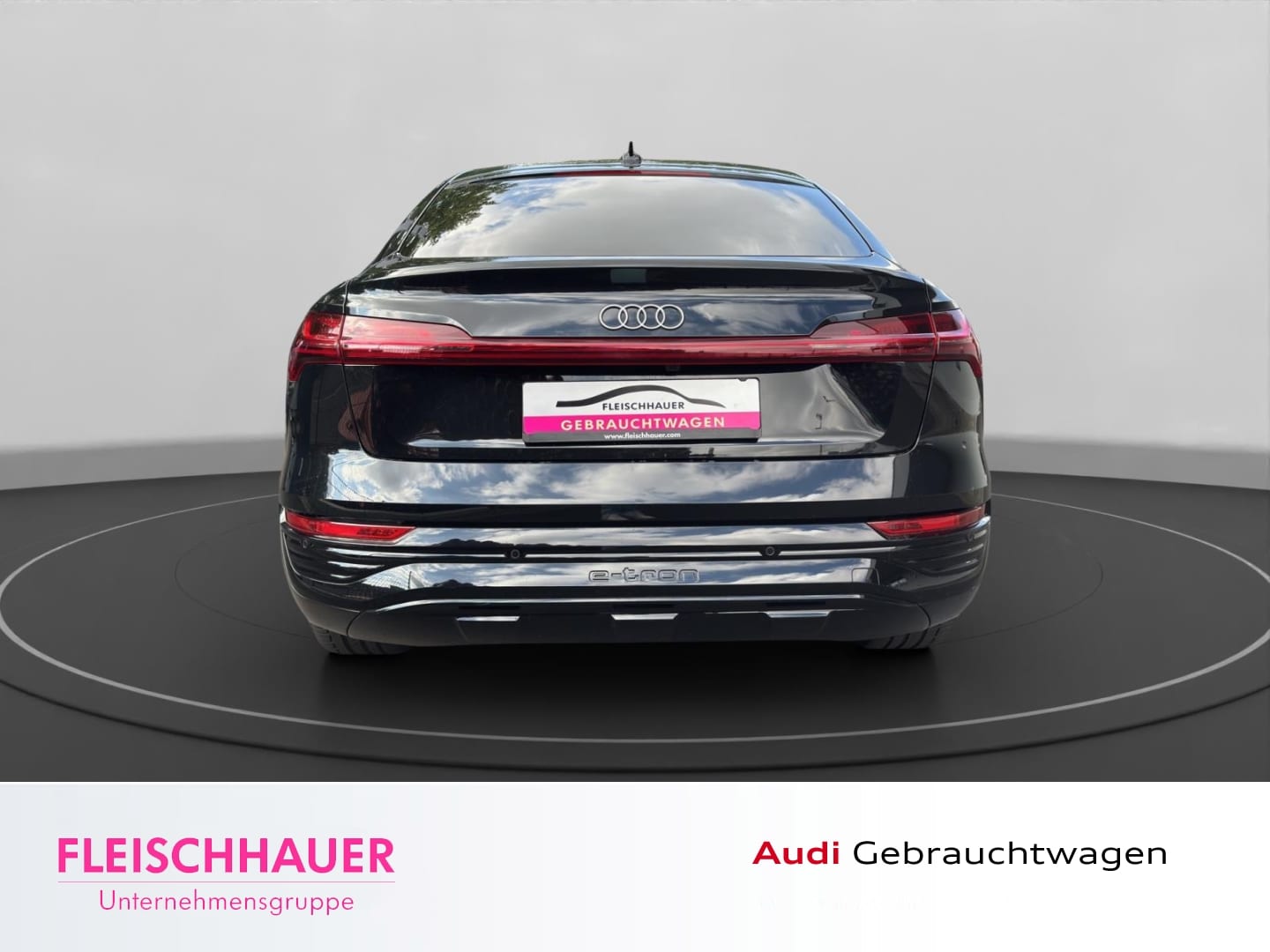 Bild über Audi Q8 Sportback e-tron advanced 50 e-tron quattro - für weitere Informationen kontaktieren Sie den Audi Partner