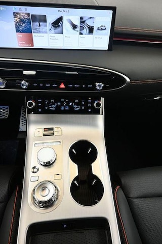 2026 GENESIS GV70 Sport Advanced - Photo 28