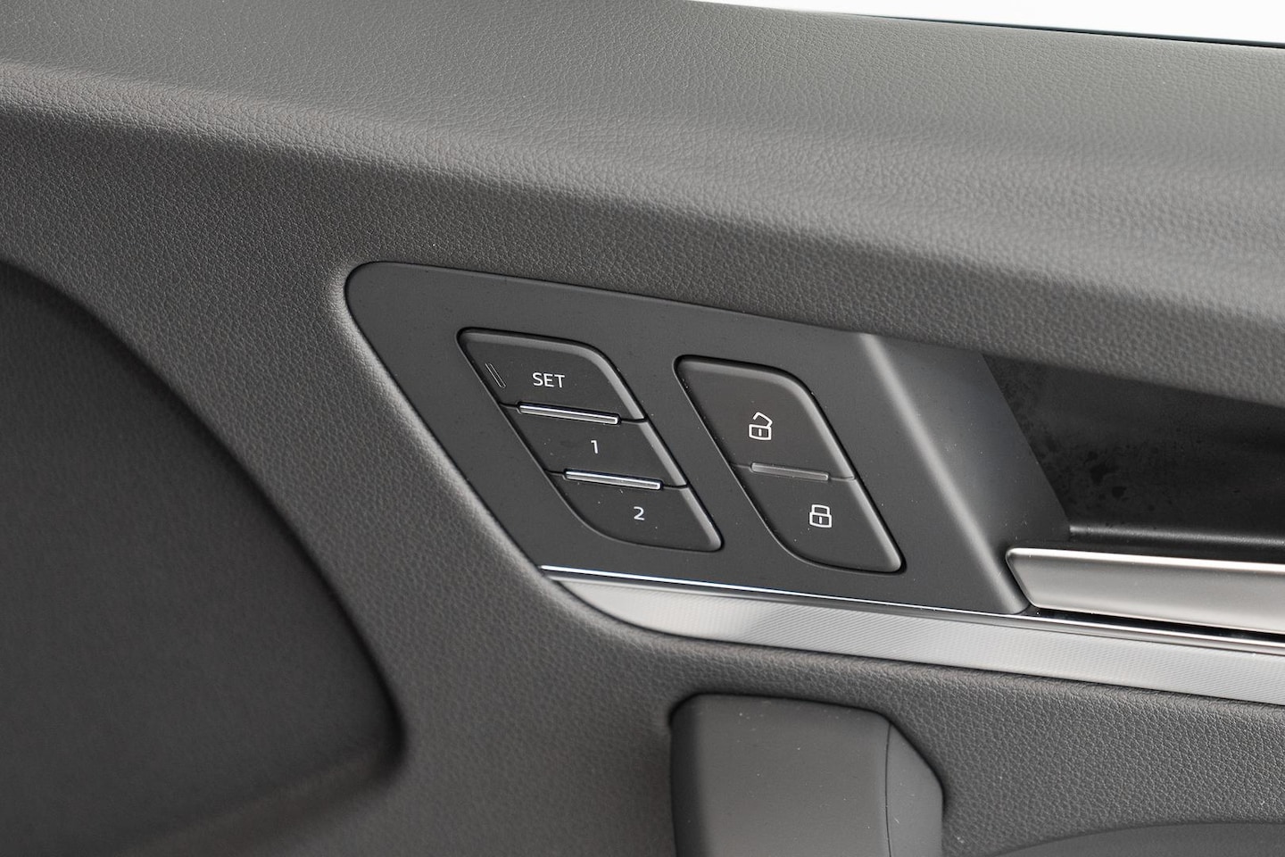 Image about Audi Q5 TFSI e S line 55 TFSI e quattro S tronic