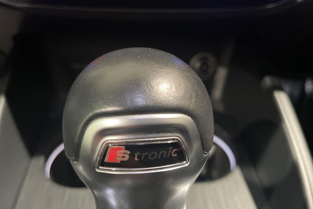 Bild som visar&nbsp;Audi A3 Sportback&nbsp;A3 Sportback 2.0 TDI quattro Proline Sport 184 hk S tronic - för mer information kontakta din Audi Partner