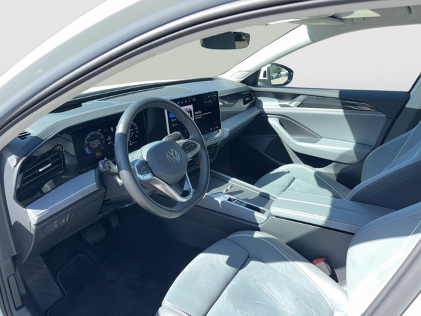 Volkswagen Passat – Bild 8