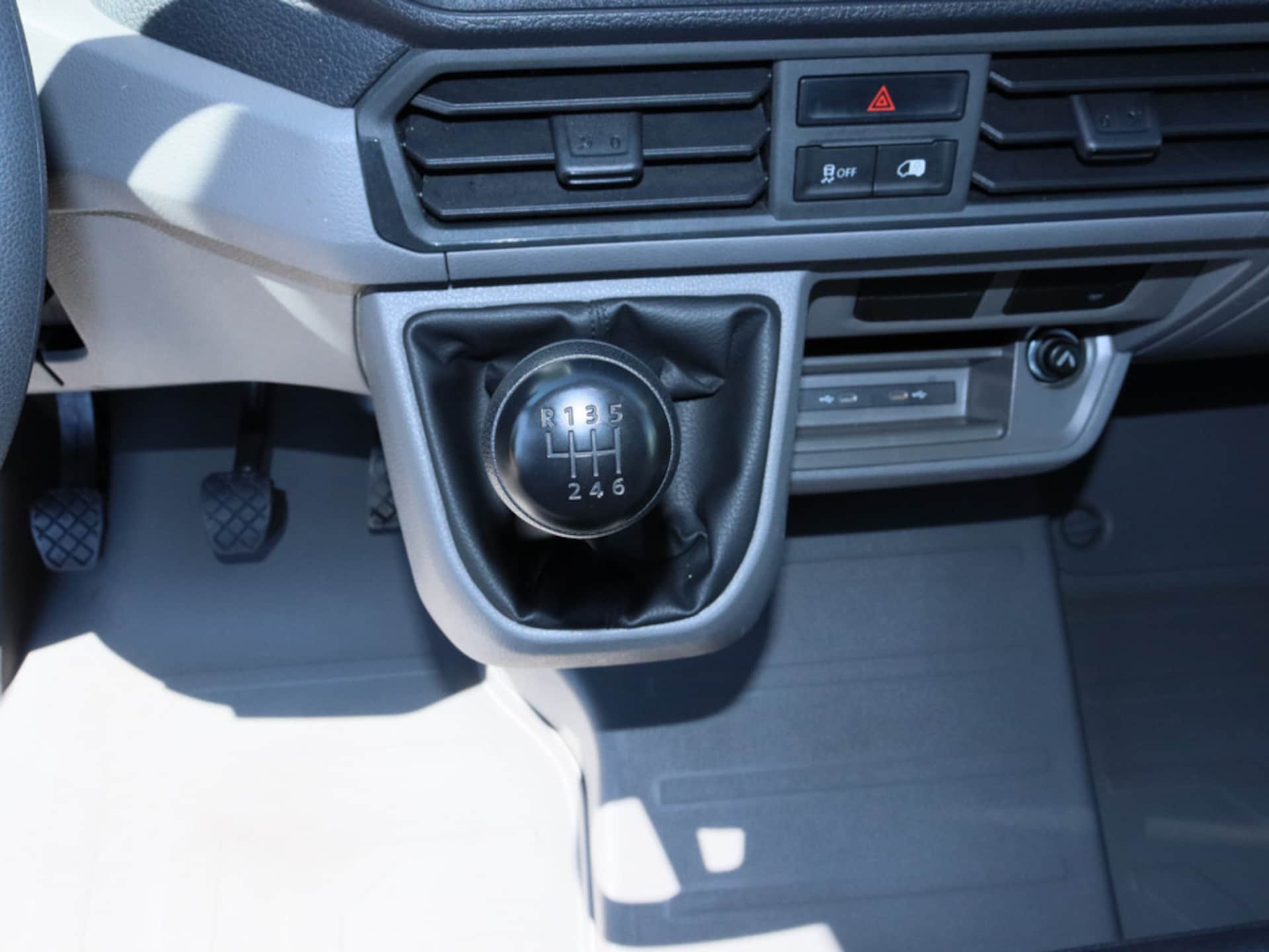Volkswagen Crafter Kasten mittlerer Radstand