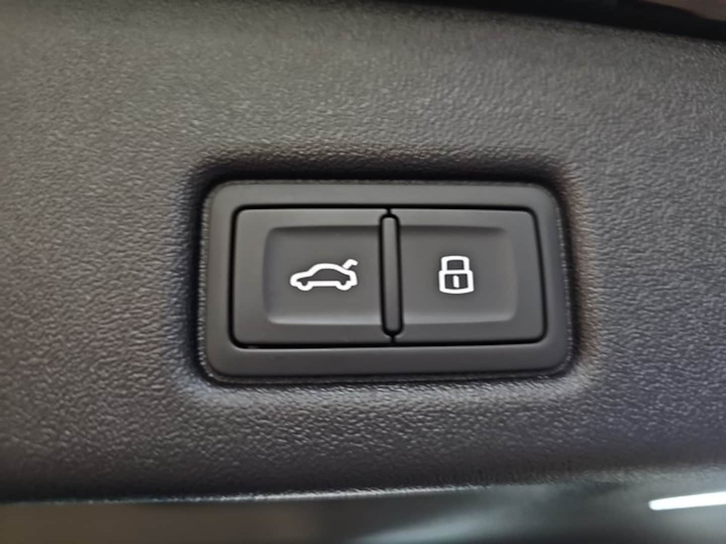 Bild über Audi Q5 Sportback TDI quattro 150 kW S tronic - für weitere Informationen kontaktieren Sie den Audi Partner