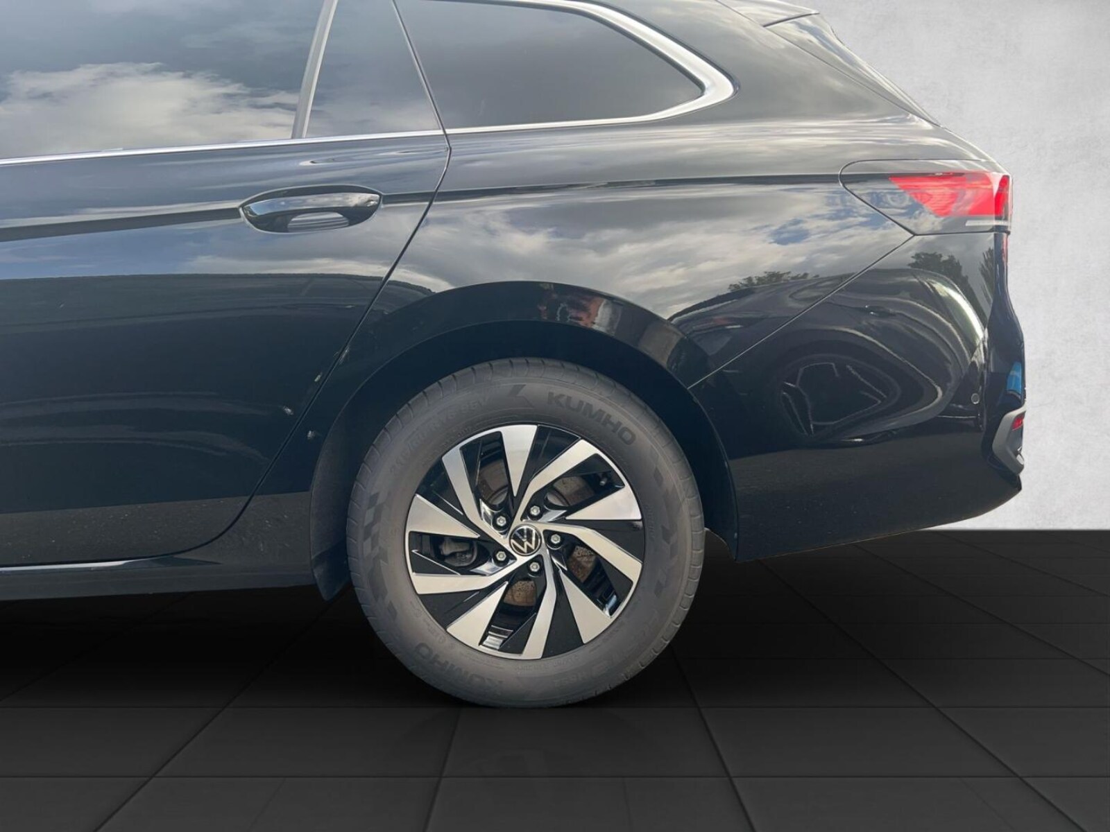 Volkswagen Passat – Bild 12