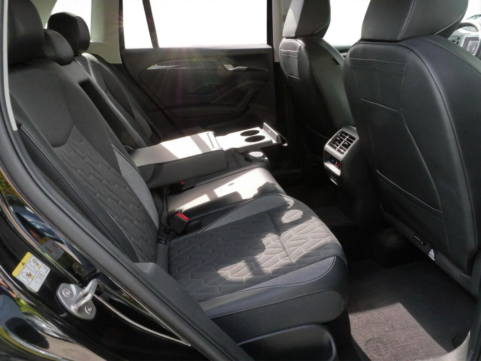 Volkswagen Tiguan – Bild 16