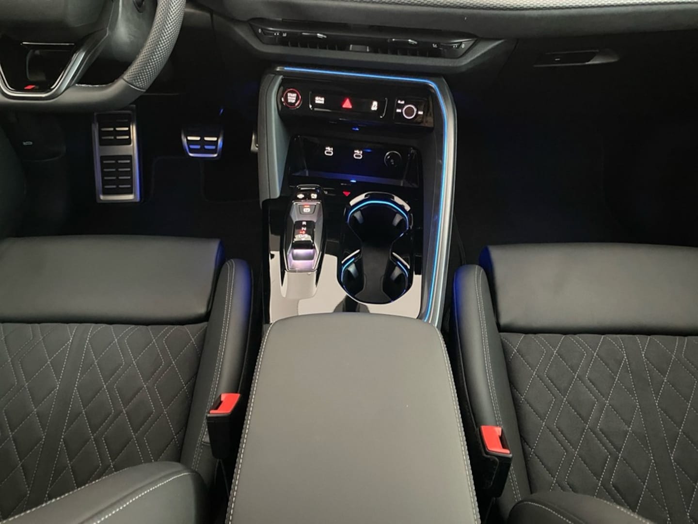 Bild über Audi Q5 SUV TFSI quattro 150 kW S tronic - für weitere Informationen kontaktieren Sie den Audi Partner
