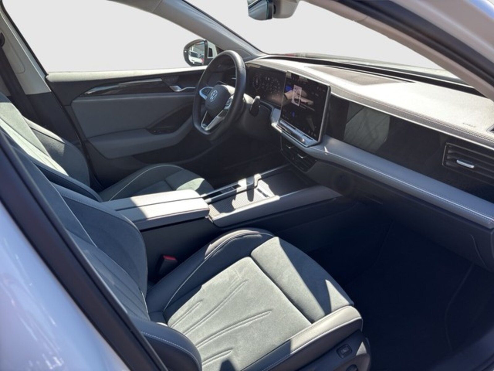 Volkswagen Passat – Bild 16