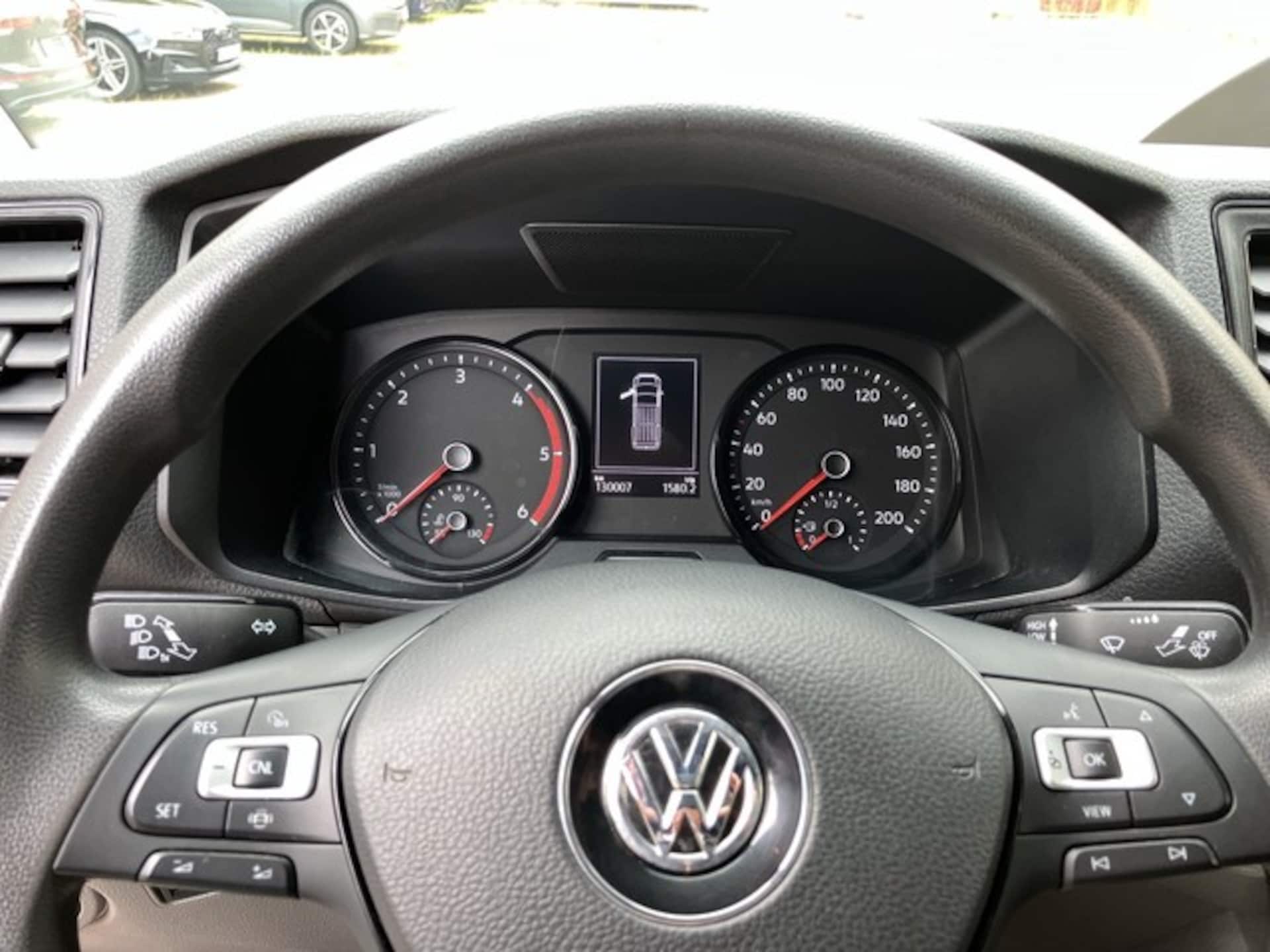Volkswagen Crafter Kasten mittlerer Radstand
