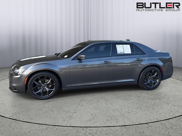 2022 Chrysler 300
