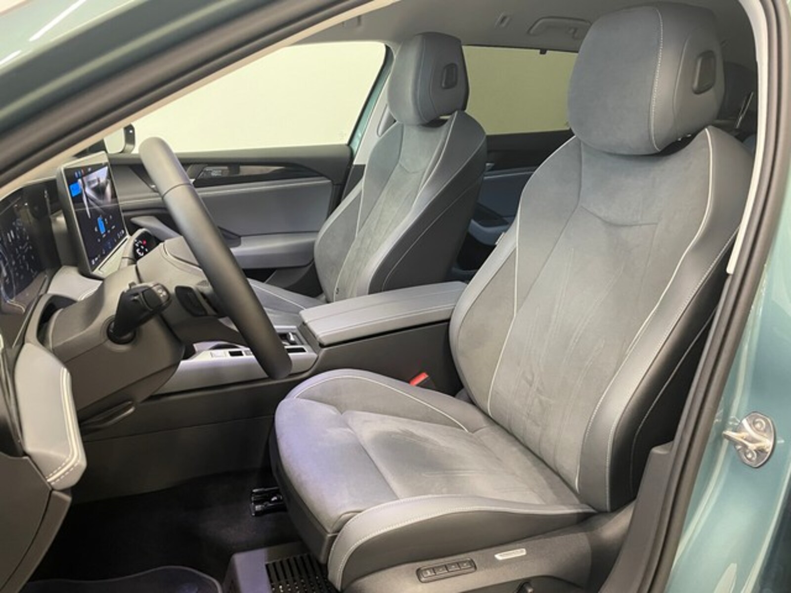 Volkswagen Passat – Bild 10