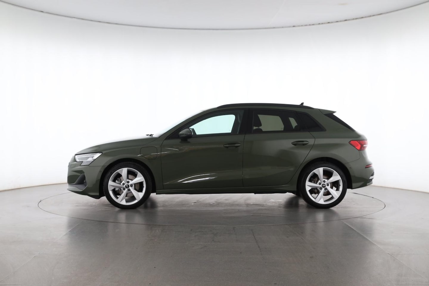 Bild über Audi A3 Sportback TFSI e TFSI e 150 kW S tronic - für weitere Informationen kontaktieren Sie den Audi Partner