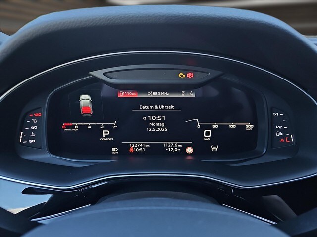 Image about Audi SQ8 TFSI quattro tiptronic