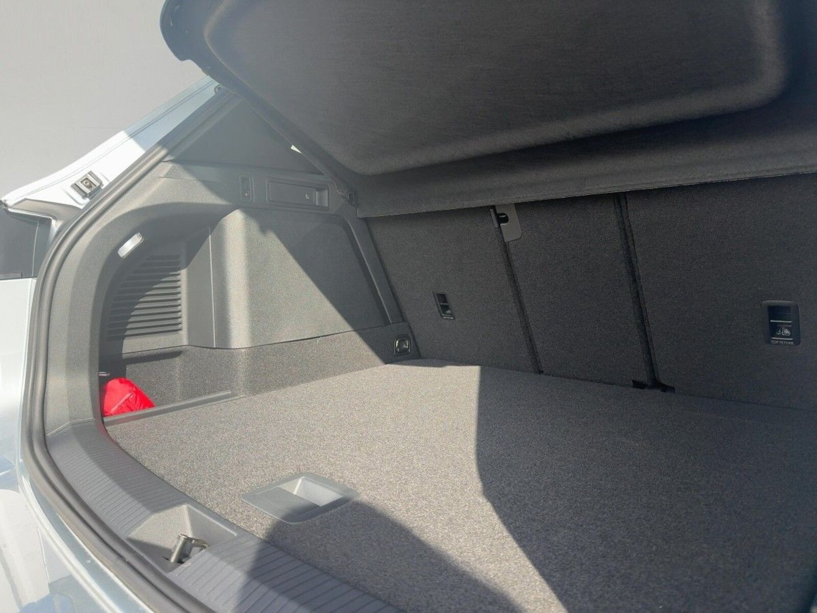 Volkswagen Tiguan – Bild 6