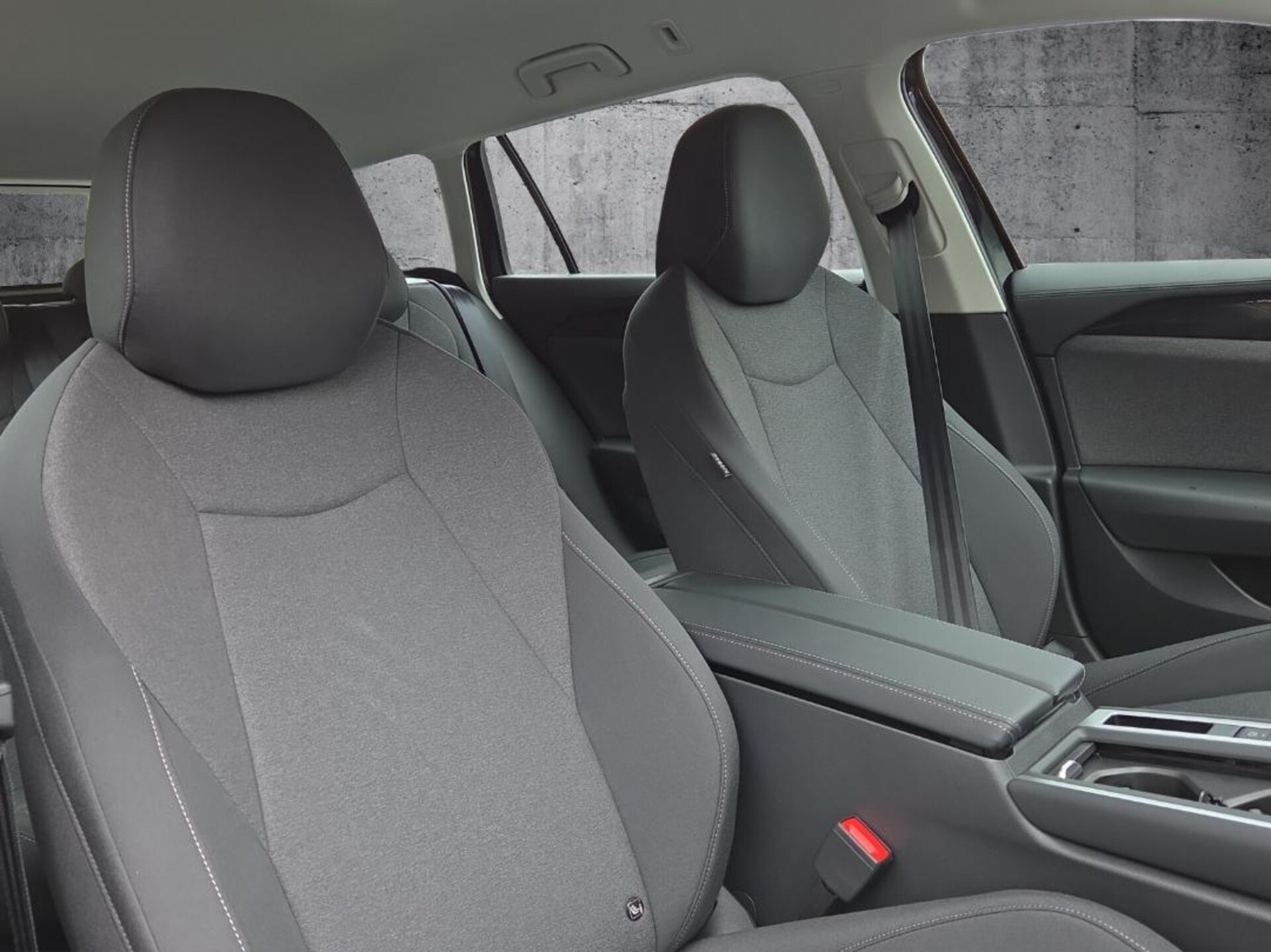 Volkswagen Passat Basis-Modell
