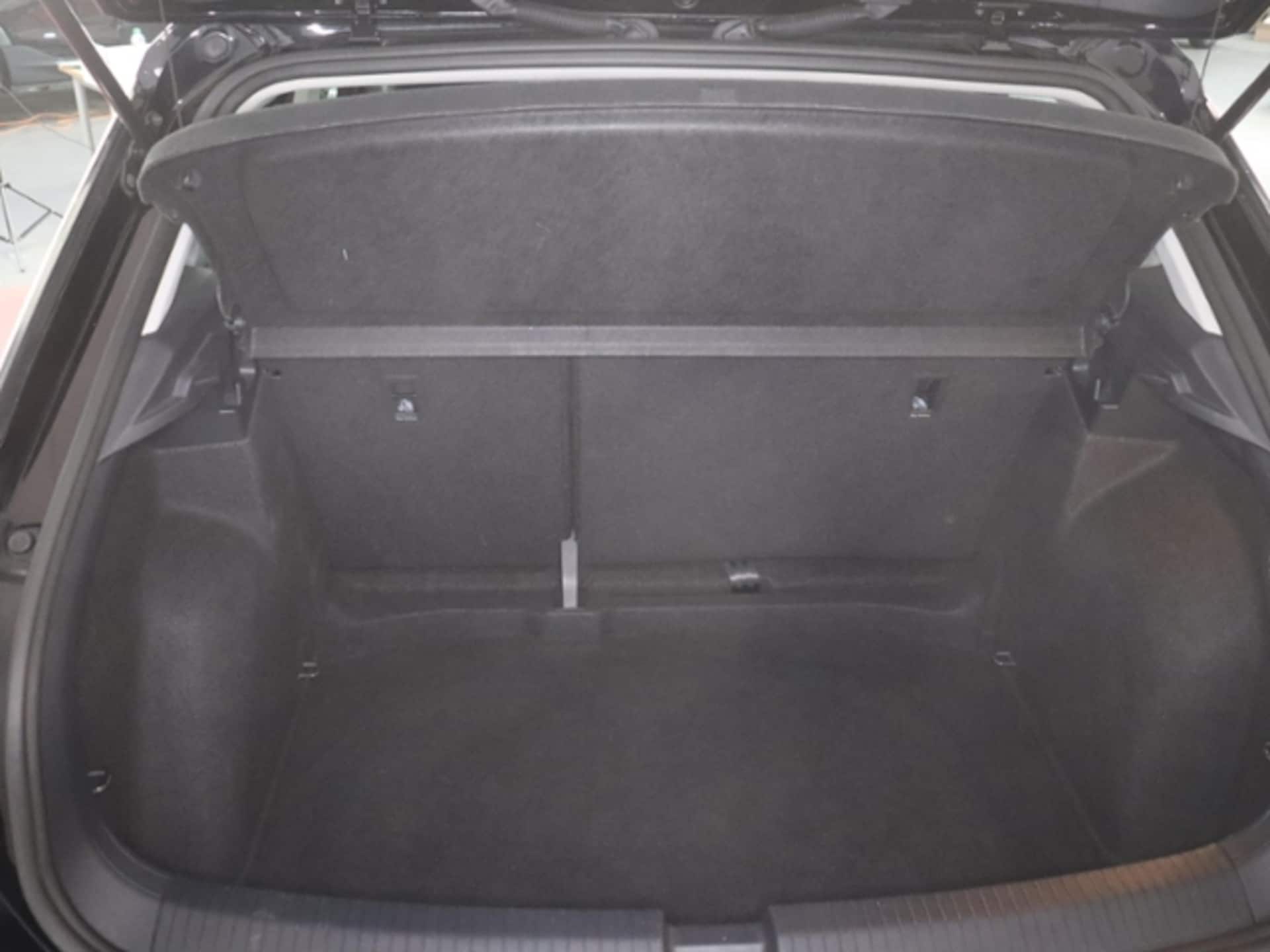 Volkswagen T-Roc Basis-Modell