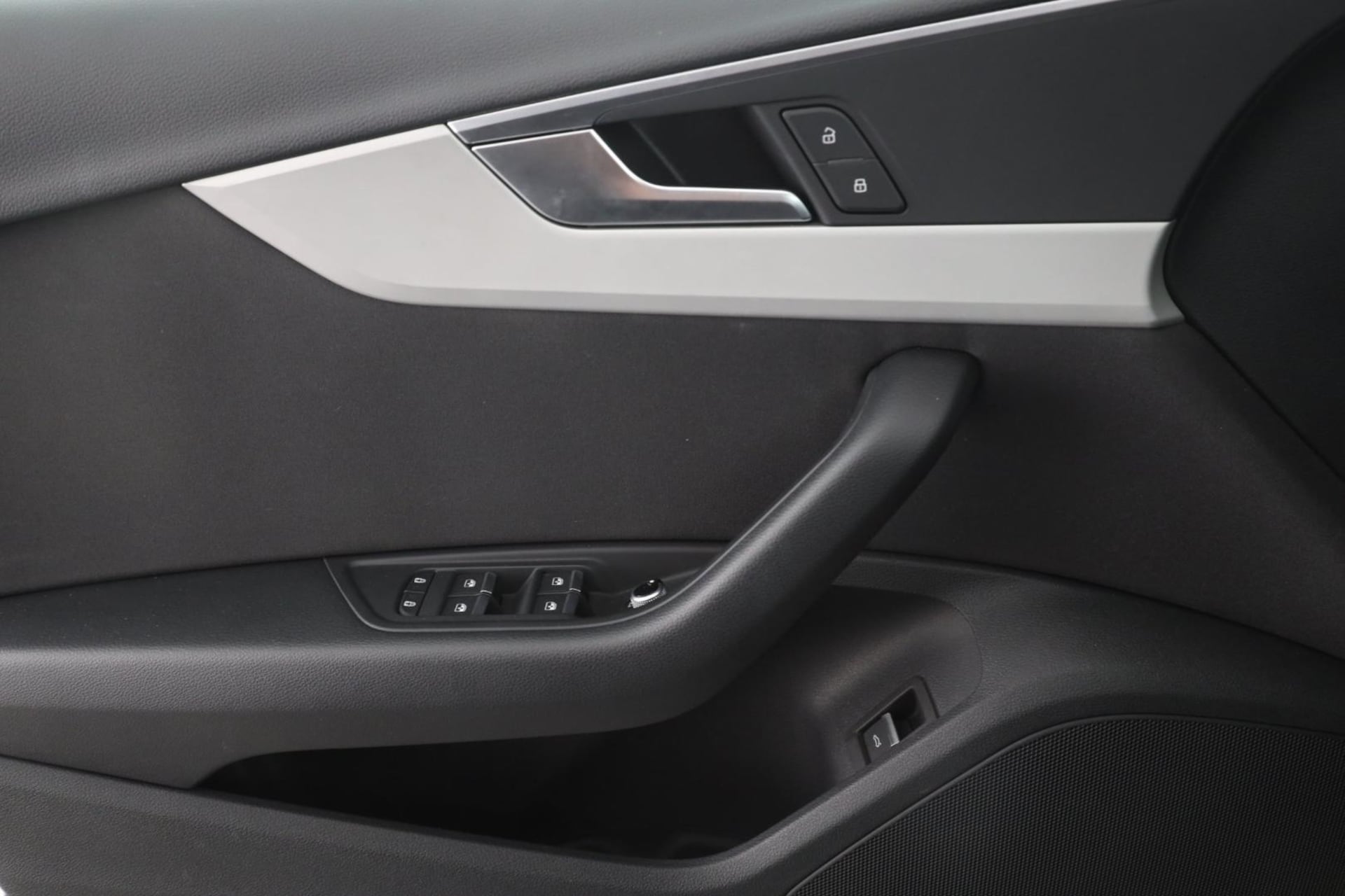 Audi A4 Limousine Advanced