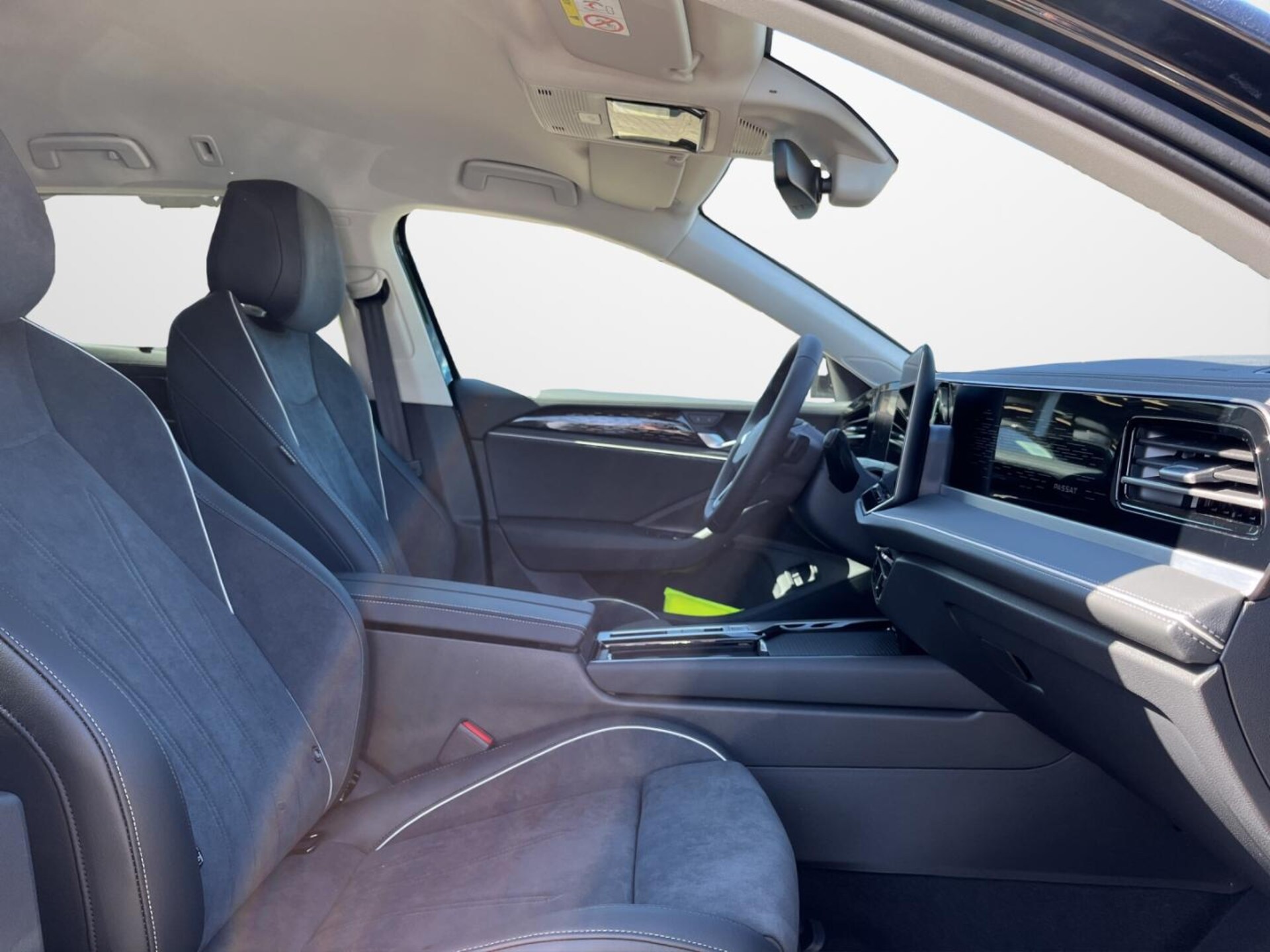 Volkswagen Passat Elegance