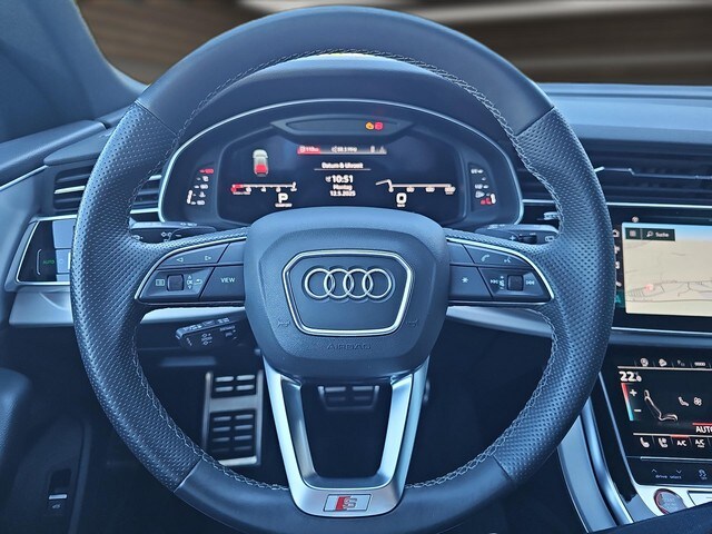 Image about Audi SQ8 TFSI quattro tiptronic