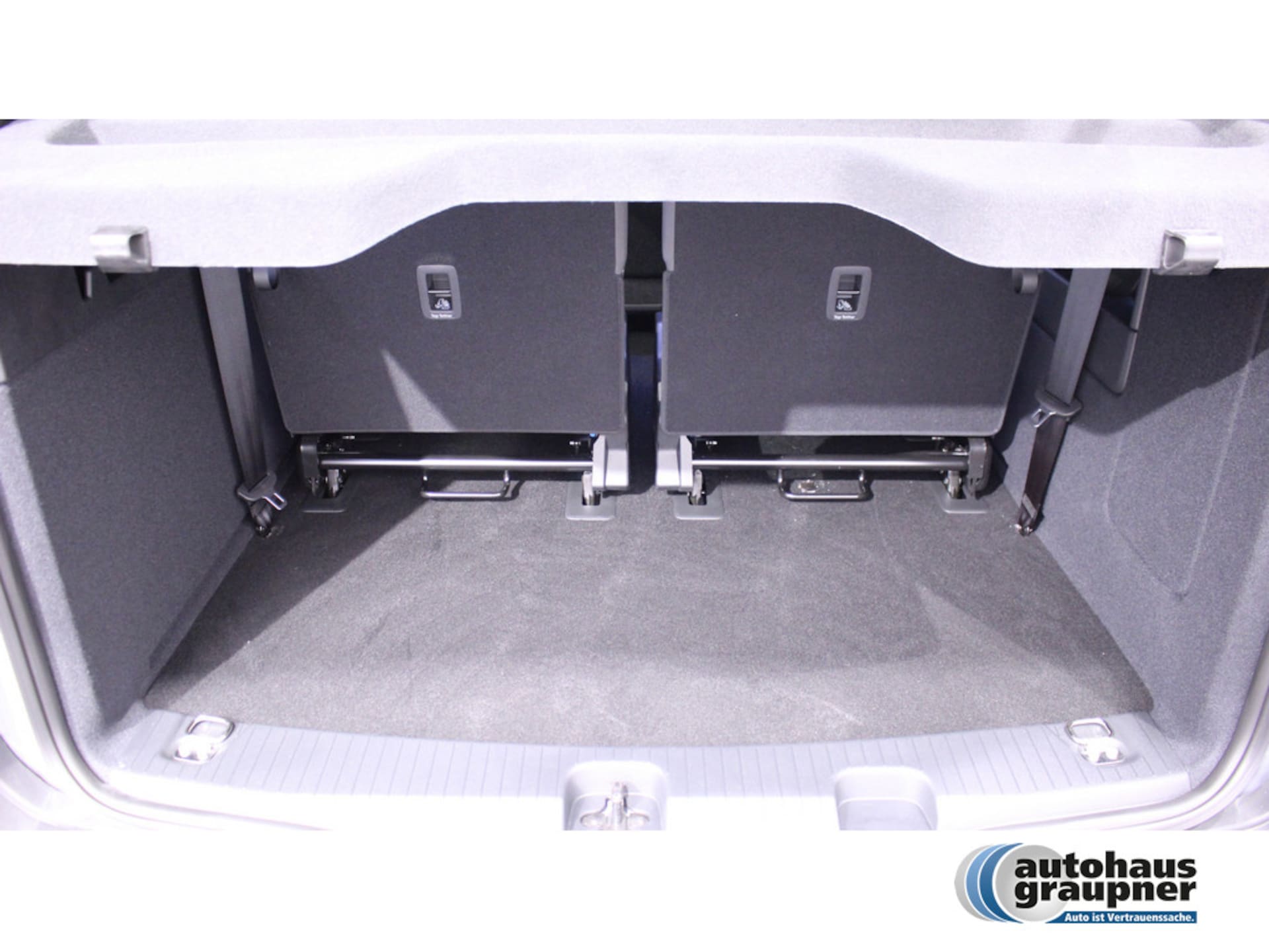 Volkswagen Caddy Maxi Basis-Modell