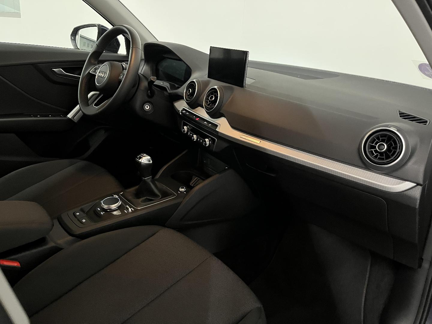 Image about Audi Q2 Business Line 30 TFSI 81 kW (110 ch) 6 vitesses