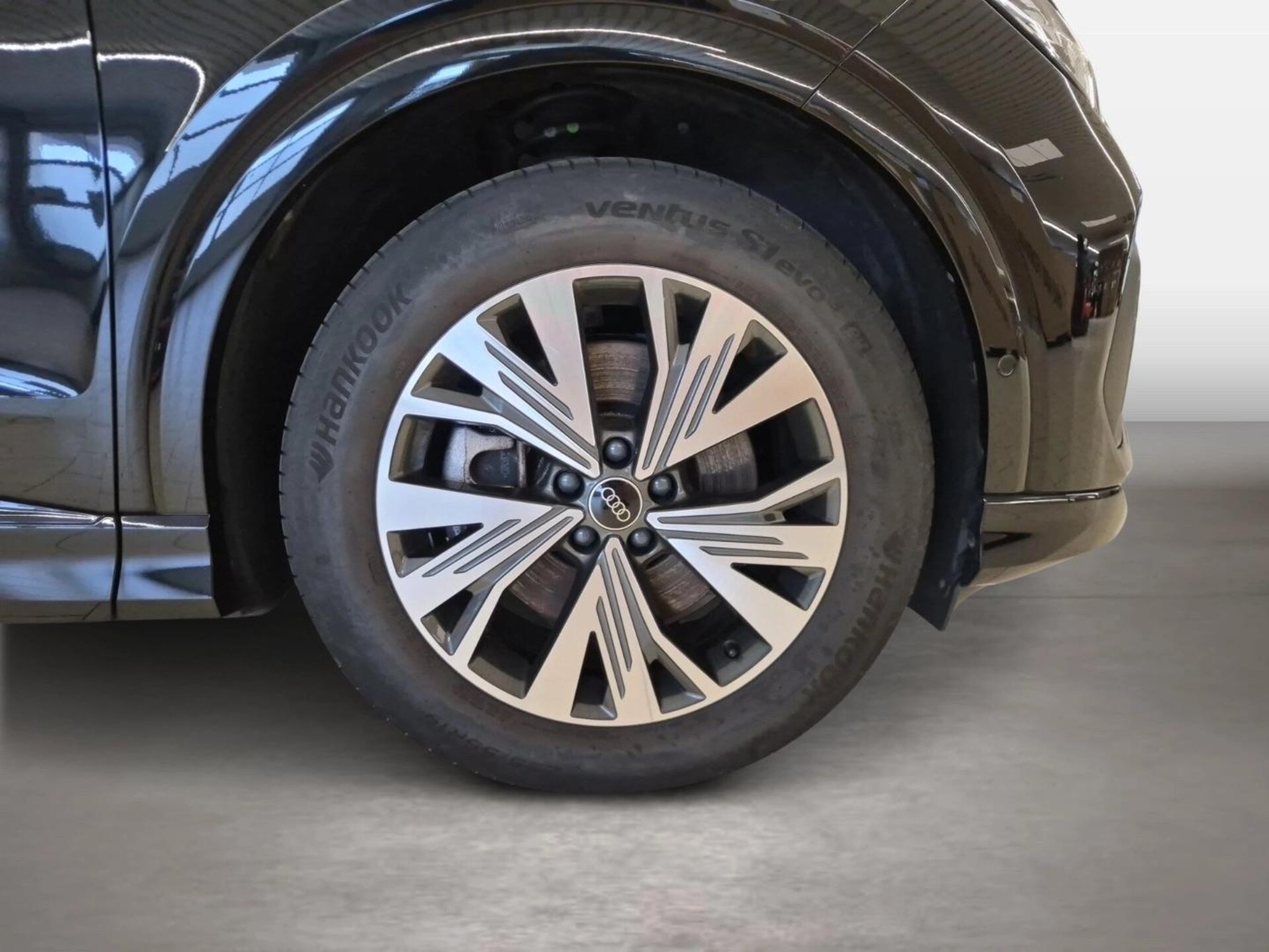 Audi Q4 Sportback e-tron