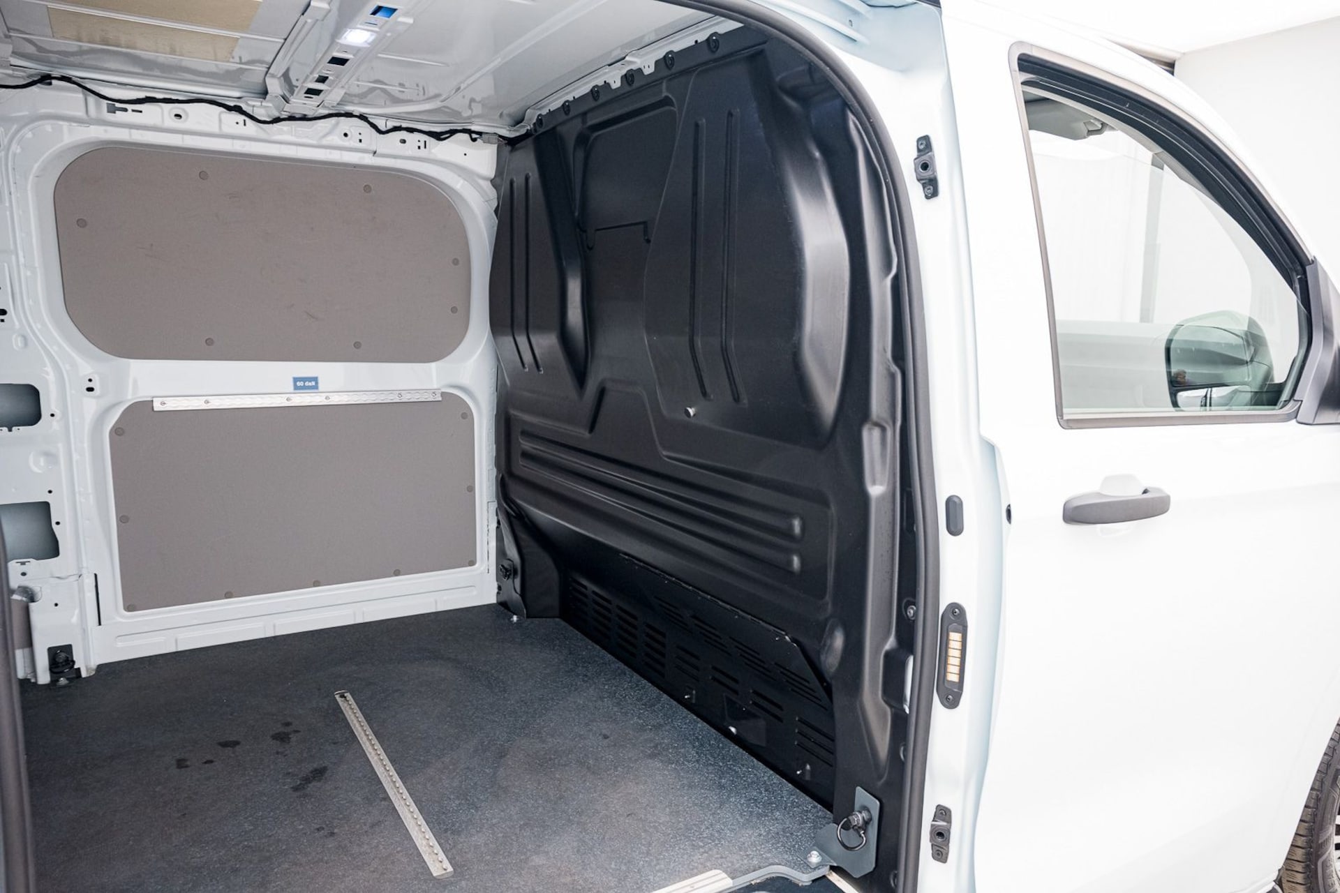 Volkswagen Transporter Kasten langer Radstand
