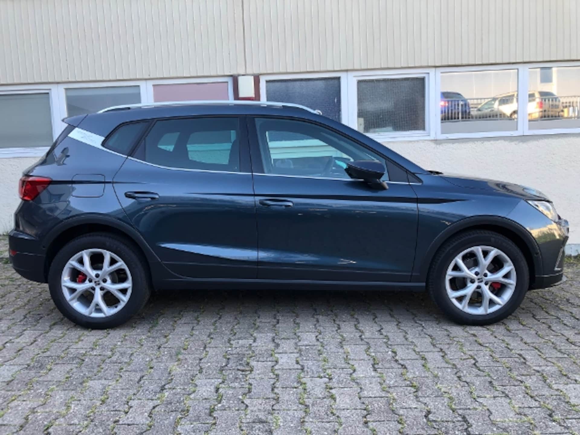 SEAT Arona FR