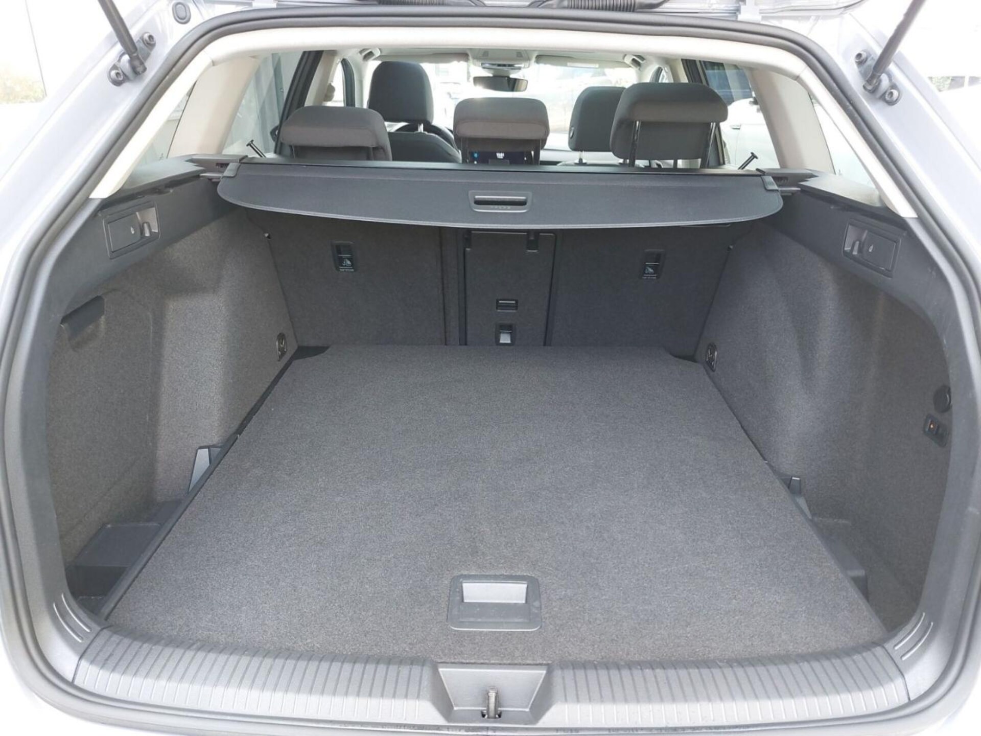 Volkswagen Golf Variant Style