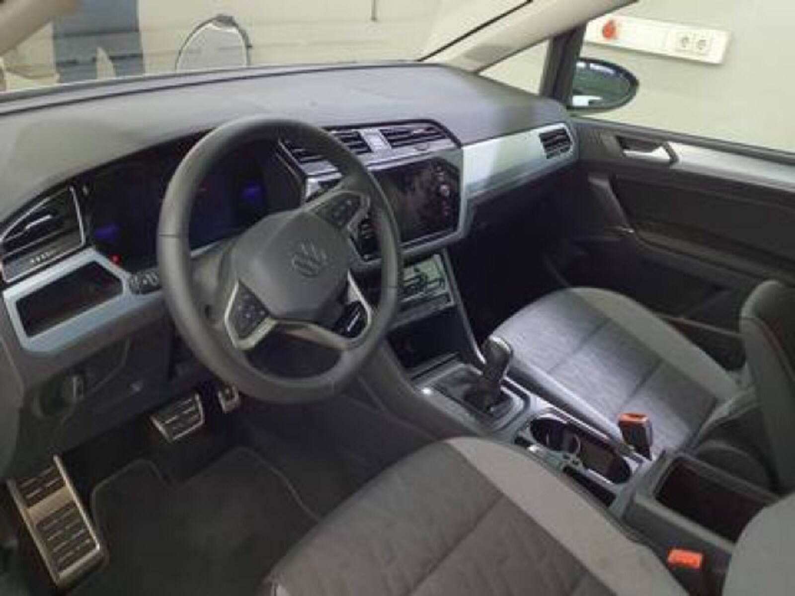 Volkswagen Touran – Bild 4