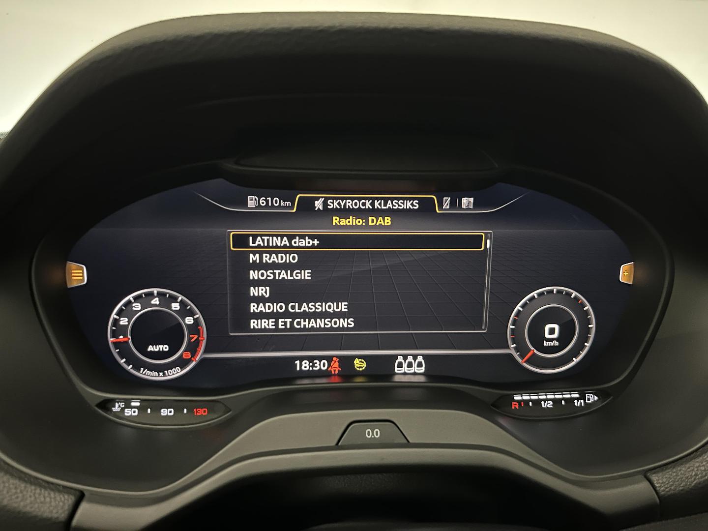 Image about Audi Q2 Business Line 30 TFSI 81 kW (110 ch) 6 vitesses