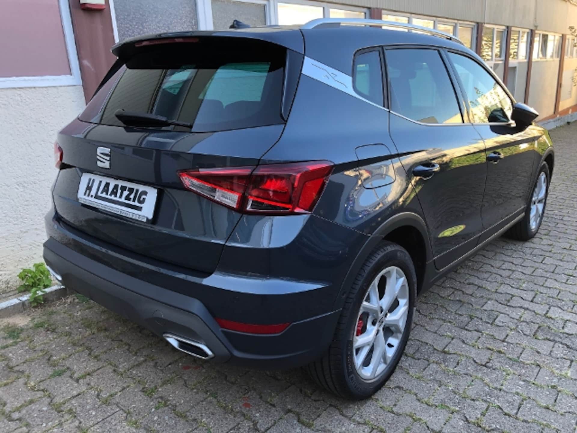 SEAT Arona FR