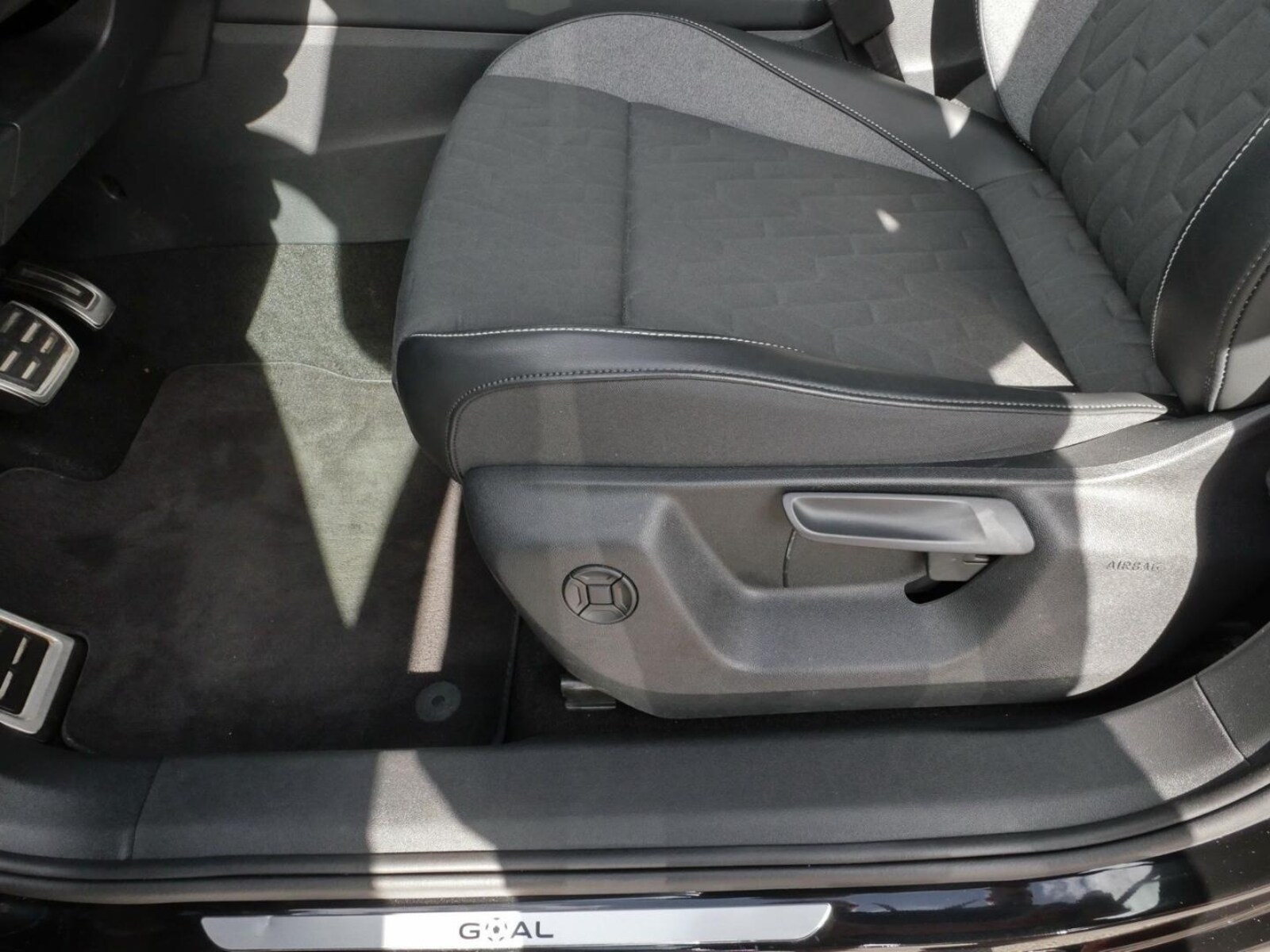 Volkswagen Tiguan – Bild 22