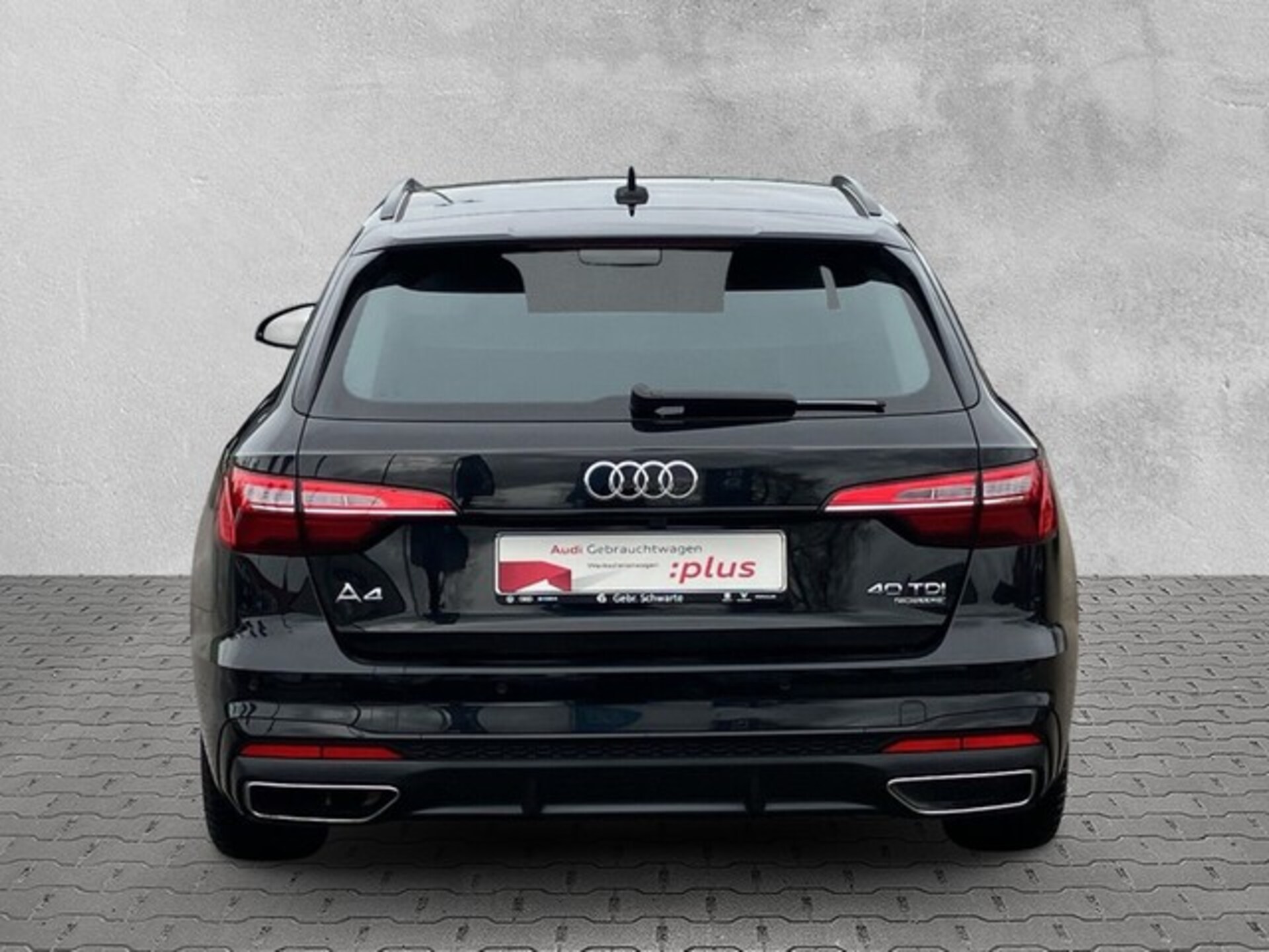 Audi A4 Avant S line