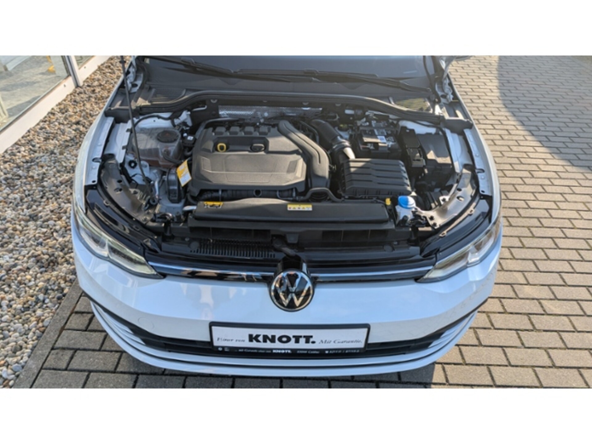 Volkswagen Golf Life