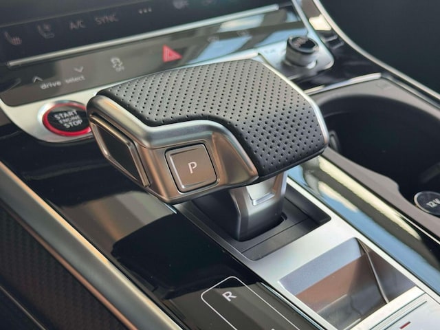 2026 Audi RS Q8 Base - Photo 24