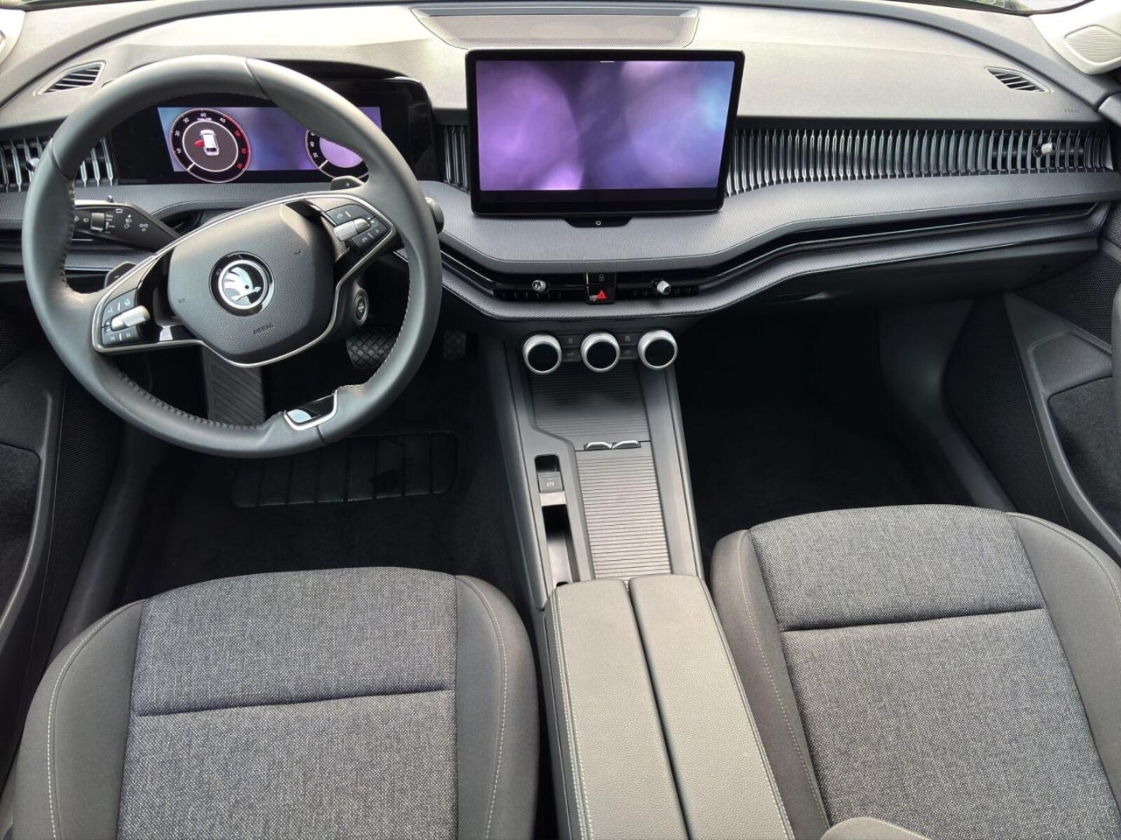 Škoda Superb Combi – Bild 11