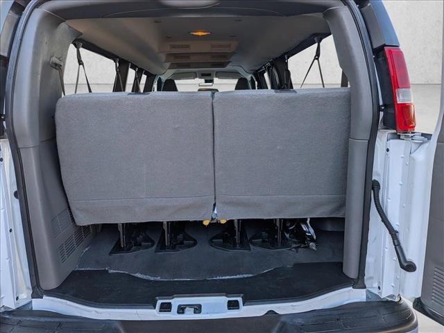 2025 CHEVROLET EXPRESS - Image 8