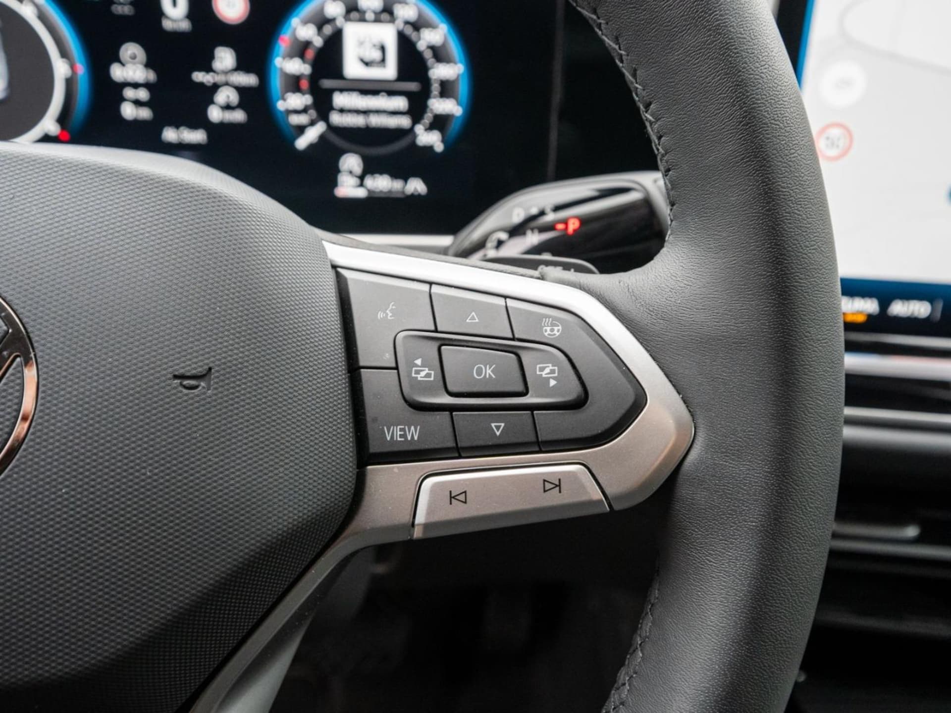 Volkswagen Passat Elegance