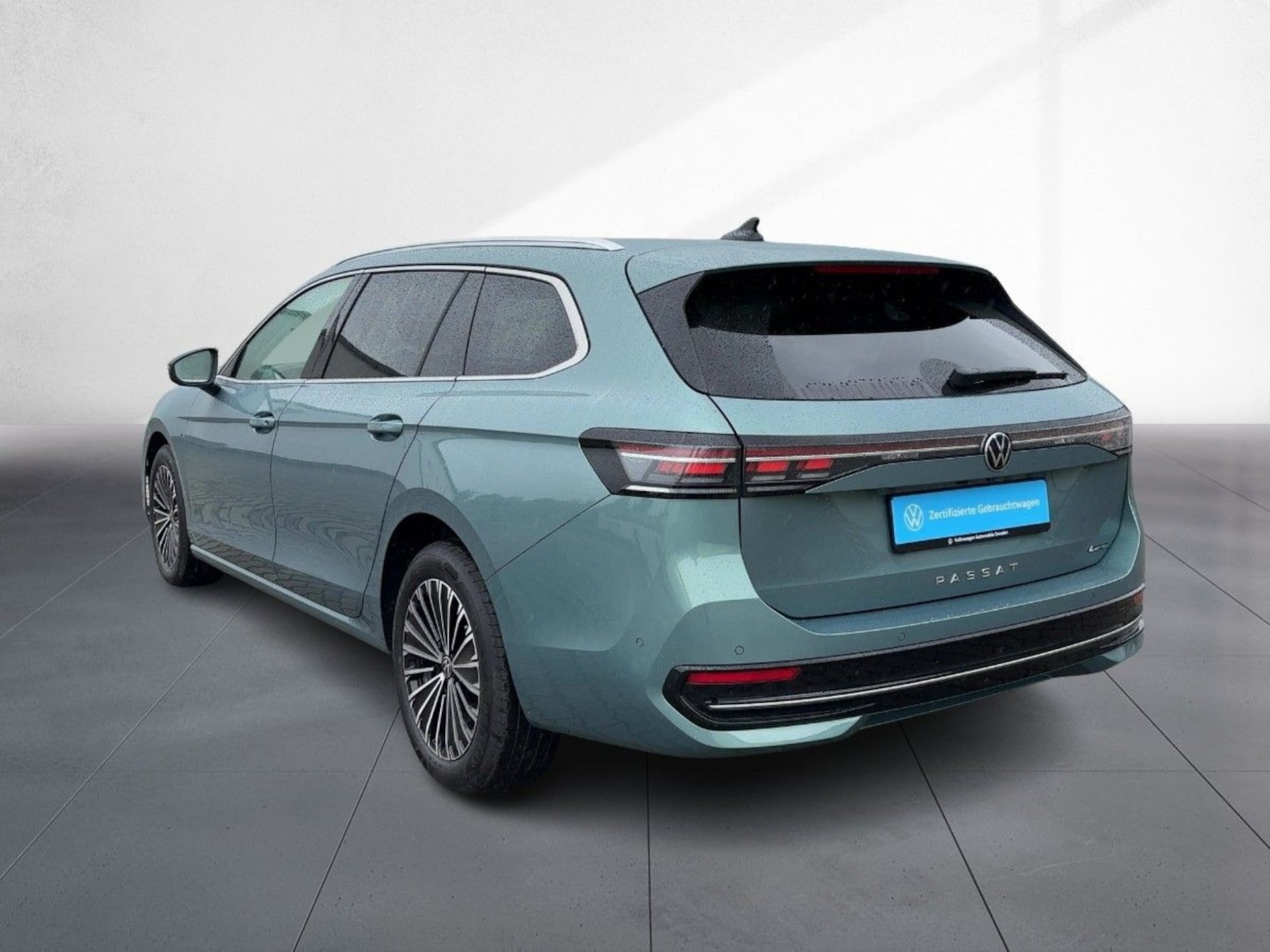 Volkswagen Passat Elegance