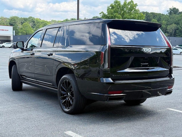 2023 Cadillac Escalade ESV
