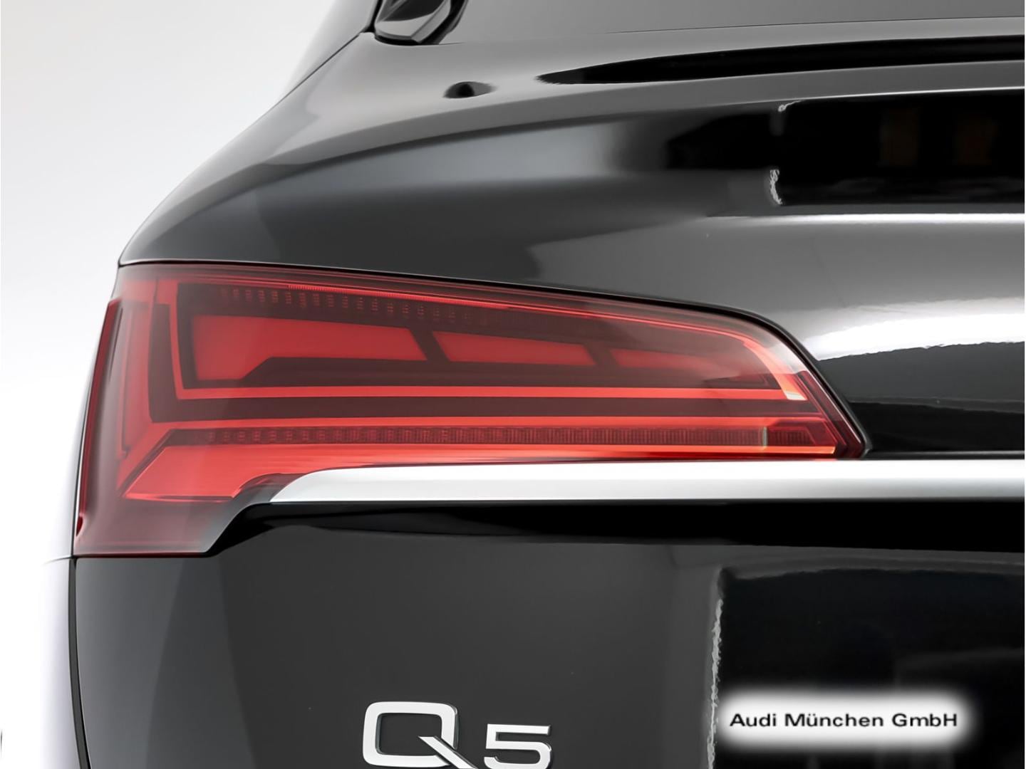 Bild über Audi Q5 Sportback 50 TDI quattro tiptronic - für weitere Informationen kontaktieren Sie den Audi Partner