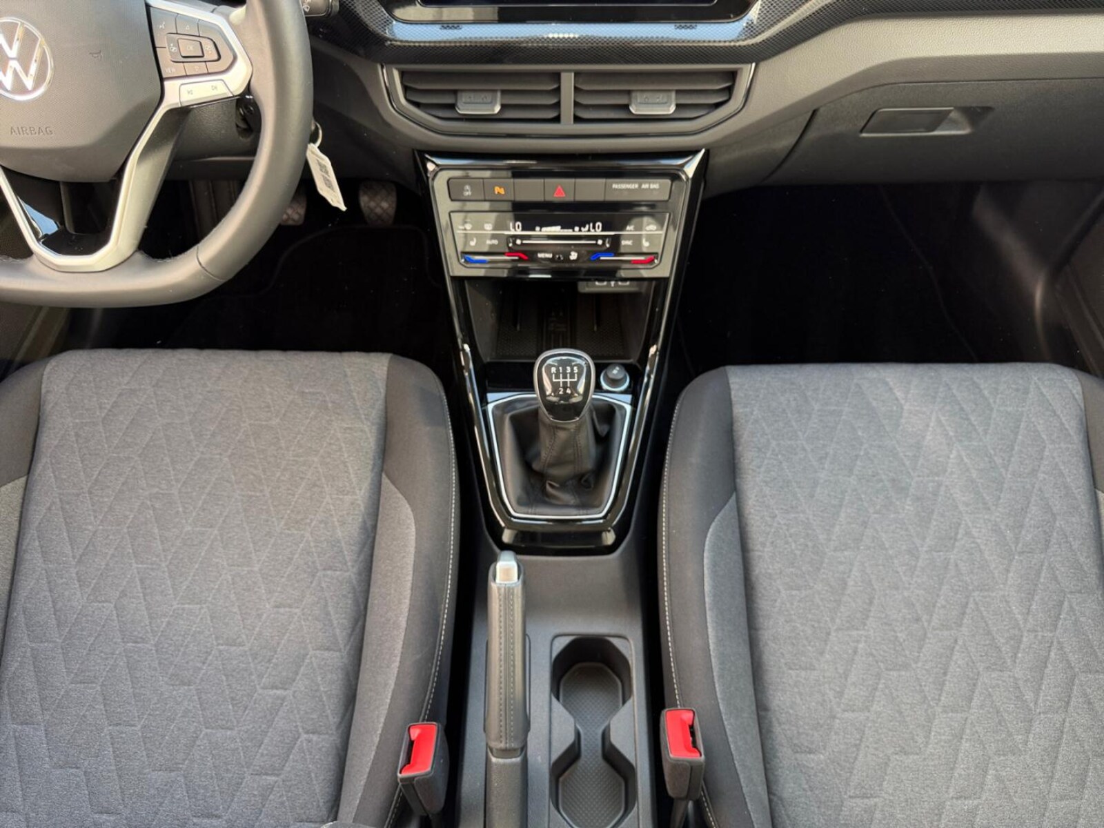 Volkswagen T-Cross – Bild 8